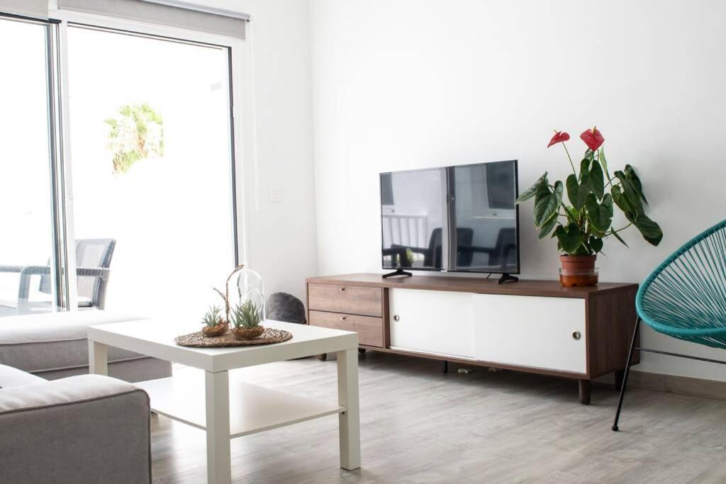 Apartamento Aguaviva, tu lugar al lado del Océano Costa Teguise Esterno foto